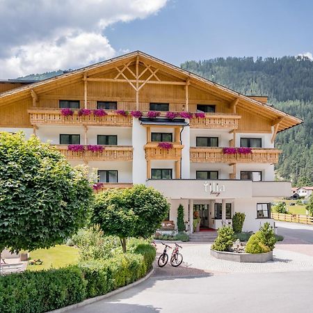 Tilia Living - B&B Mit Dem Komfort Eines Kleinen, Feinen Hotels Ried im Oberinntal Ngoại thất bức ảnh